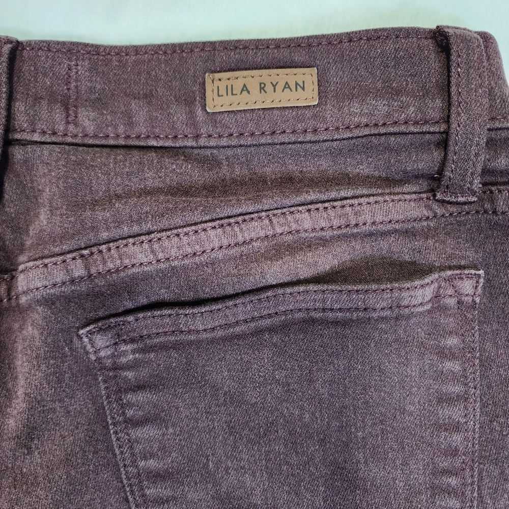 Lila Ryan Burgundy Mid Rise Slim Ankle Jeans Size 27 - Picture 6 of 7